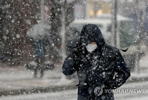 논산 등 충남 5곳 대설주의보…계룡·청양에 한파주의보 유지