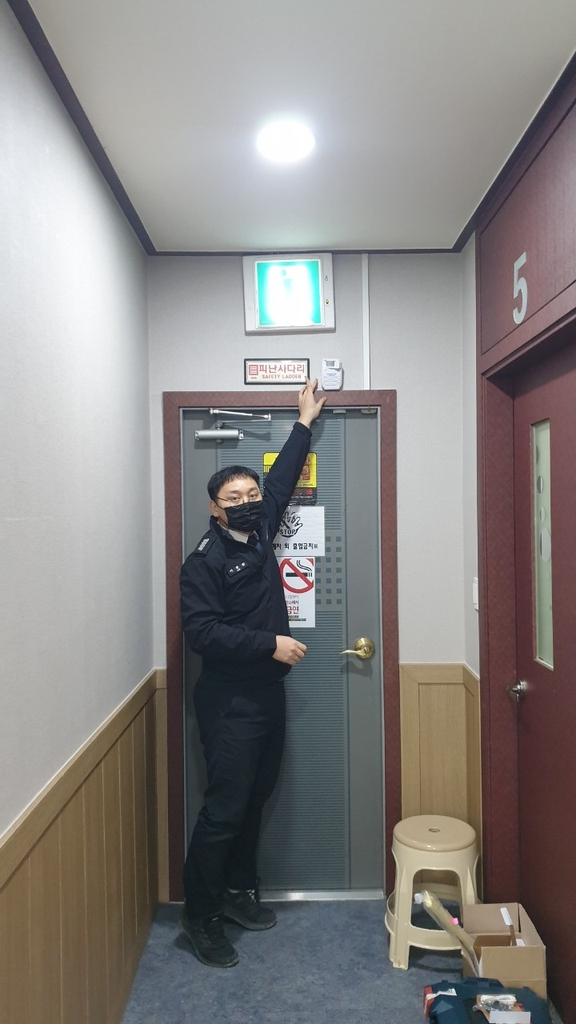 "비상구가 말을 하네"…광주 북부소방서 추락 예방 특수시책