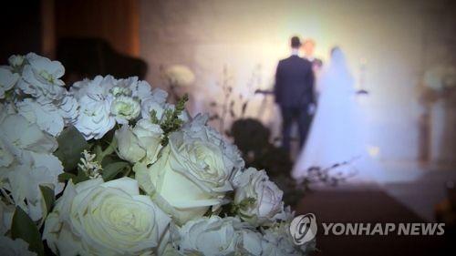 "'부부재산계약' 부인 주소지에서도 등기"…정부, 정책반영 검토