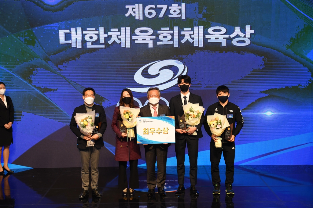유도 안창림·수영 황선우, 대한체육회 체육상 최우수상 수상