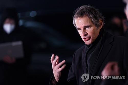 이란, IAEA 핵사찰 제한 공식화…감시카메라 연결 끊어