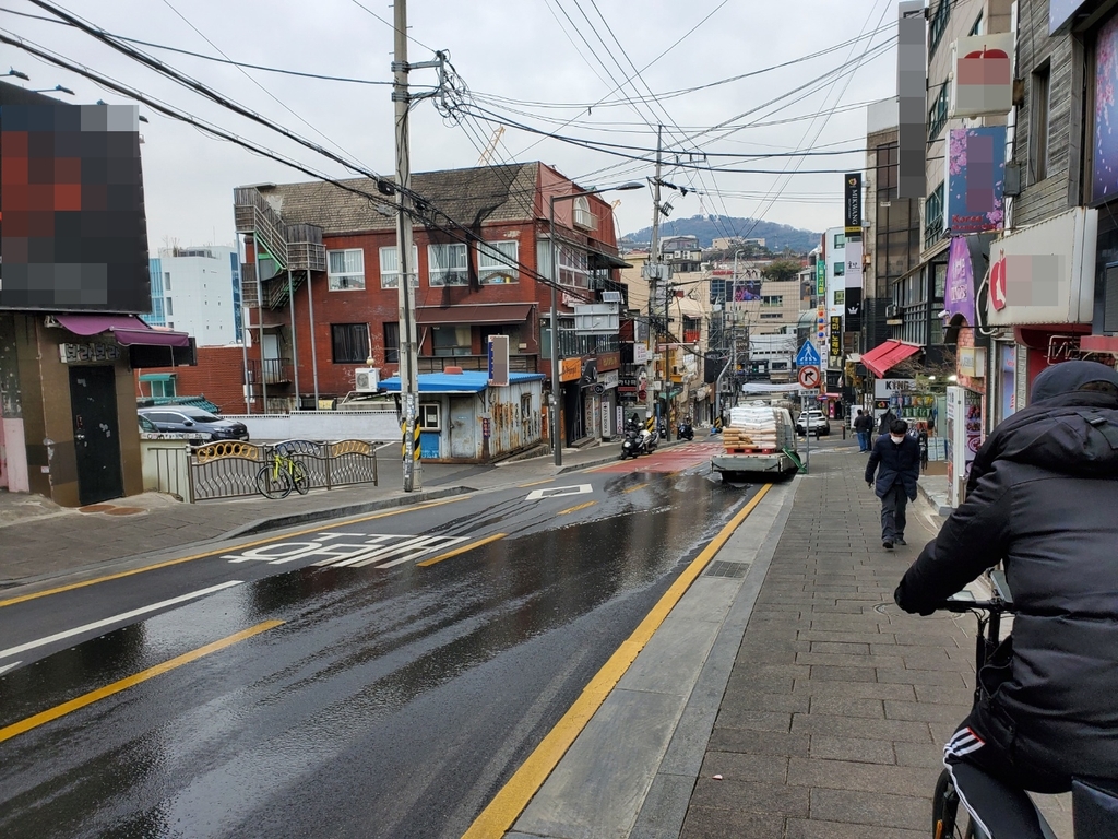 이태원 할랄식당 '썰렁'…외국인 주인 "버티기 힘드네요"