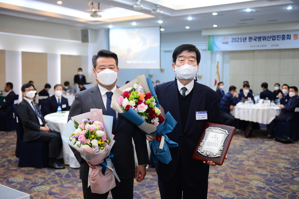 방위산업진흥회 회장에 김유진 휴니드 회장