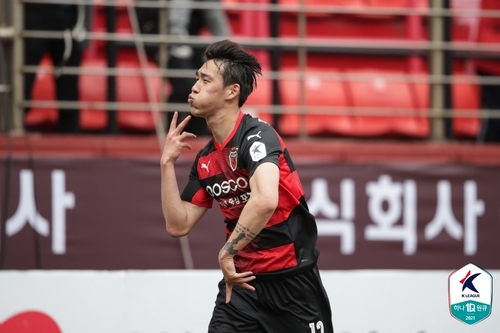 '송민규 역전 결승골' 포항, 안방서 인천 2-1로 제압(종합)