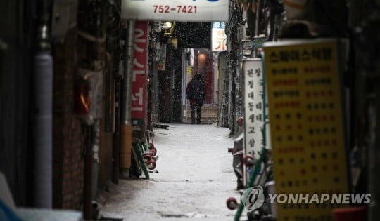 ★들도 못 피한 코로나 한파…홍석천·이종석·오정연까지 줄폐업