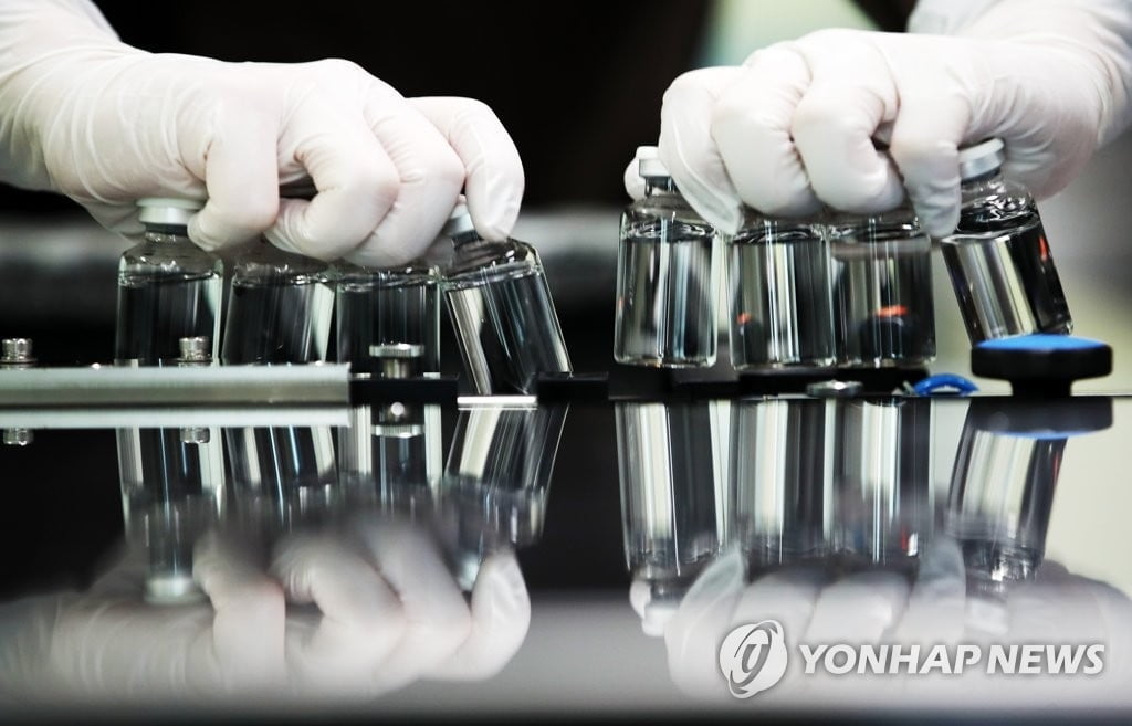 셀트리온 치료제, "영국 변이에 효과…남아공 변이엔 효과 없어"