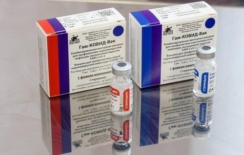 러시아, 세 번째 코로나19 백신 `코비박` 공식 승인