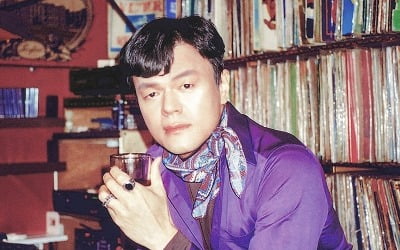 박진영, '촌스러운' 음악다방 DJ 변신…왜?