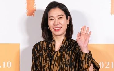 '아이' 염혜란 "2월에만 출연작 3편 개봉…민망하고 부담돼"