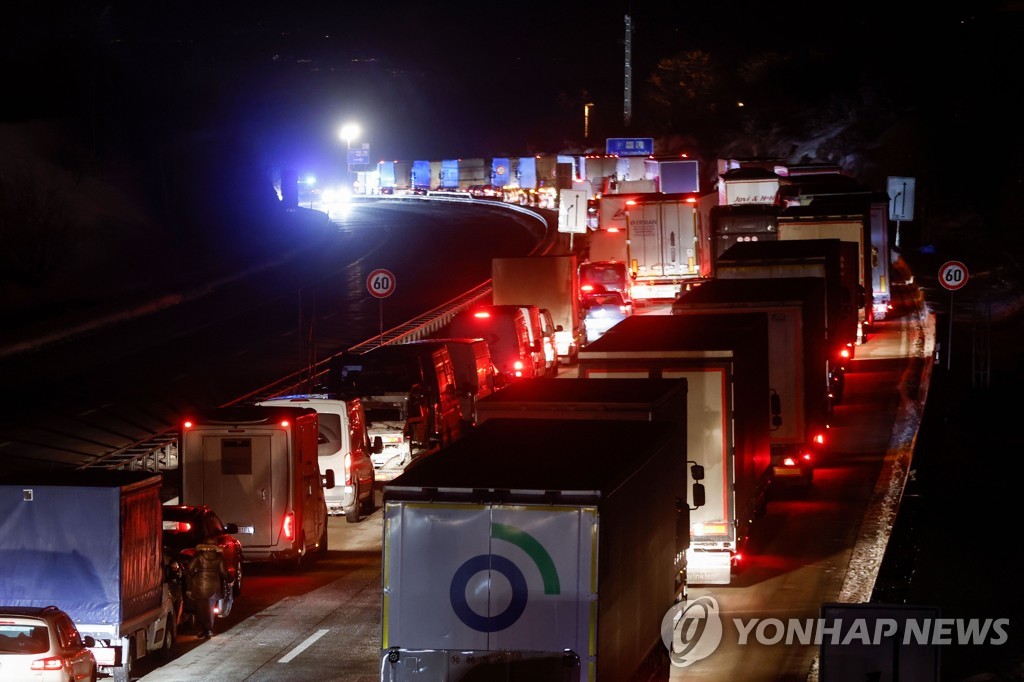 독일, 변이 확산 체코·오스트리아와의 국경 폐쇄…EU는 "우려"