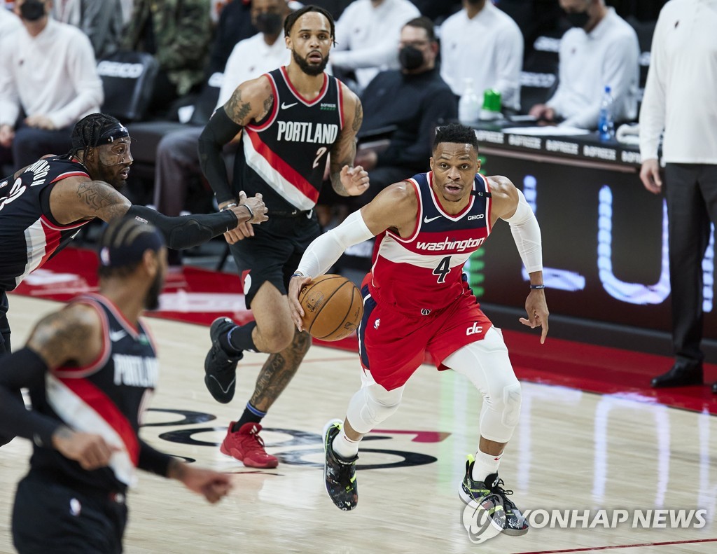 NBA 마이애미, 레이커스와 '챔프전 리턴매치' 2점 차 승리