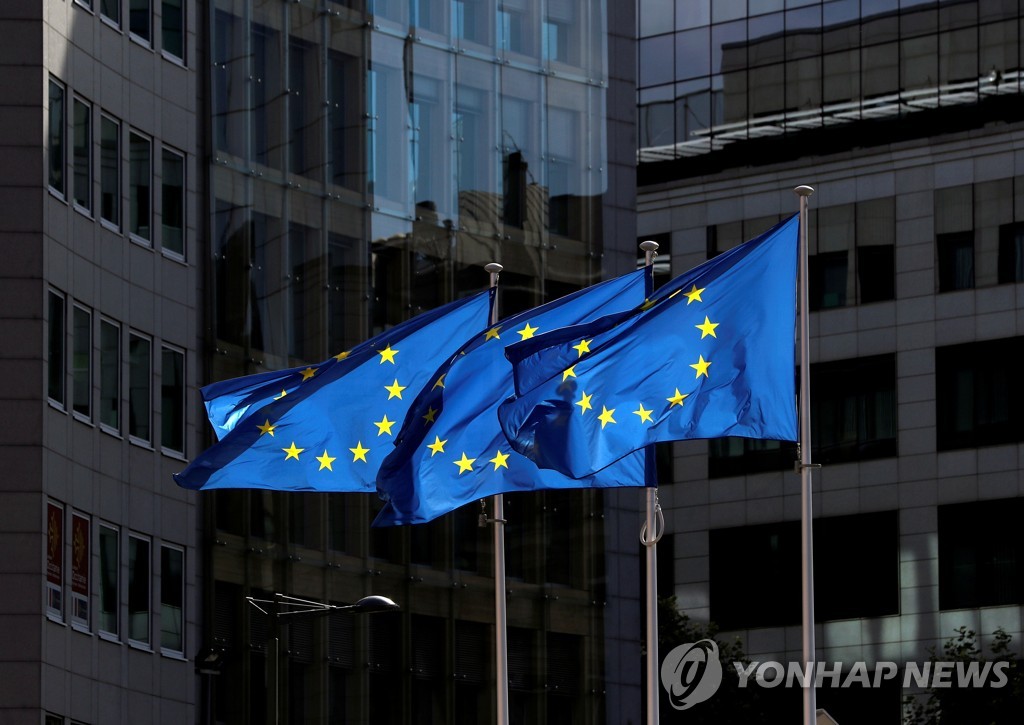 EU, 미얀마 쿠데타 거듭 규탄…"모든 선택지 고려"