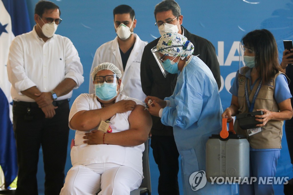 '남는 백신 해외공여 호언' 이스라엘, 돌연 중단
