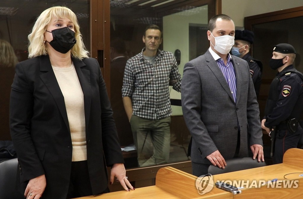 러 야권운동가 나발니, 항소심서도 실형 판결…수감 지속(종합)
