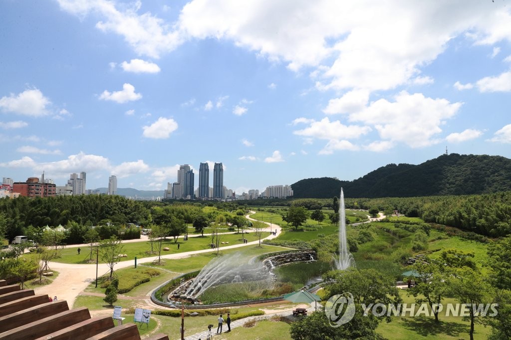 도심 녹지 태화강국가정원·울산대공원 '피톤치드 농도' 높아
