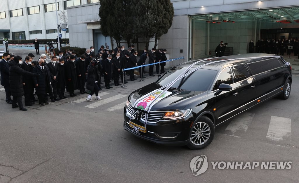 '정주영 동생' 정상영, KCC 마지막 출근한 뒤 영면