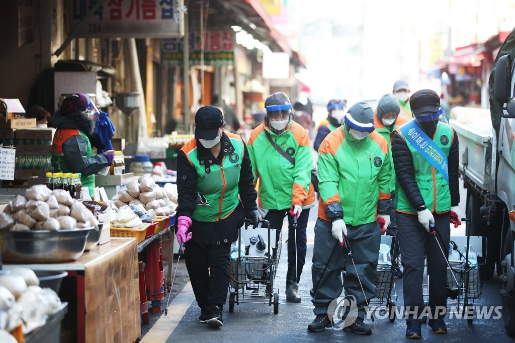 음식점·요양병원 등서 신규 집단감염…한양대병원 누적 83명