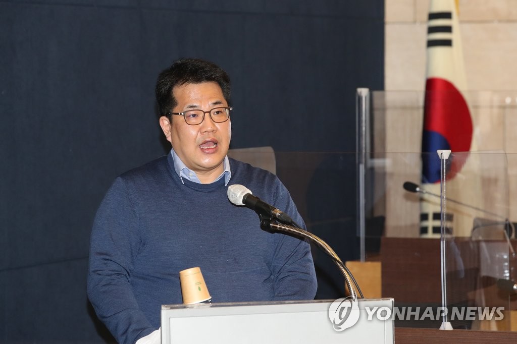 새 거리두기 어떻게 "지속가능성에 방점을…보상체계 갖춰야"(종합)