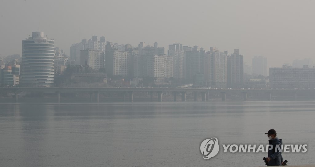 [내일날씨] 낮 포근하고 일교차 커…미세먼지 '나쁨'