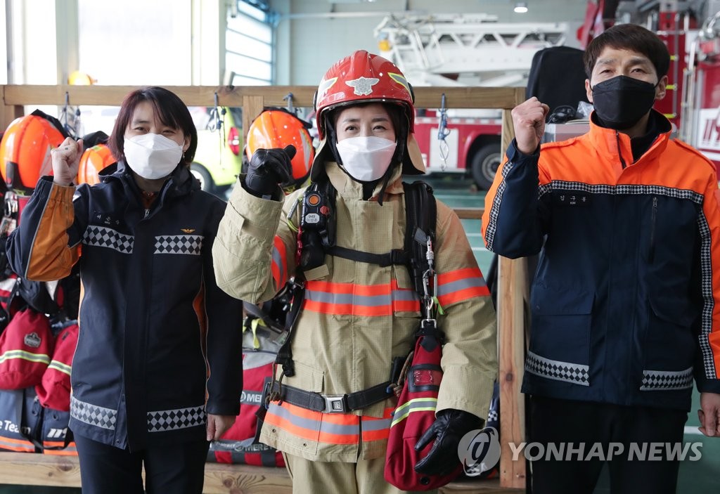 나경원 소방서, 안철수 진료소…'연휴 잊은' 현장으로