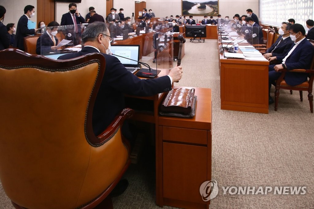 농협회장 간선제→직선제 전환법, 국회 농림소위 통과