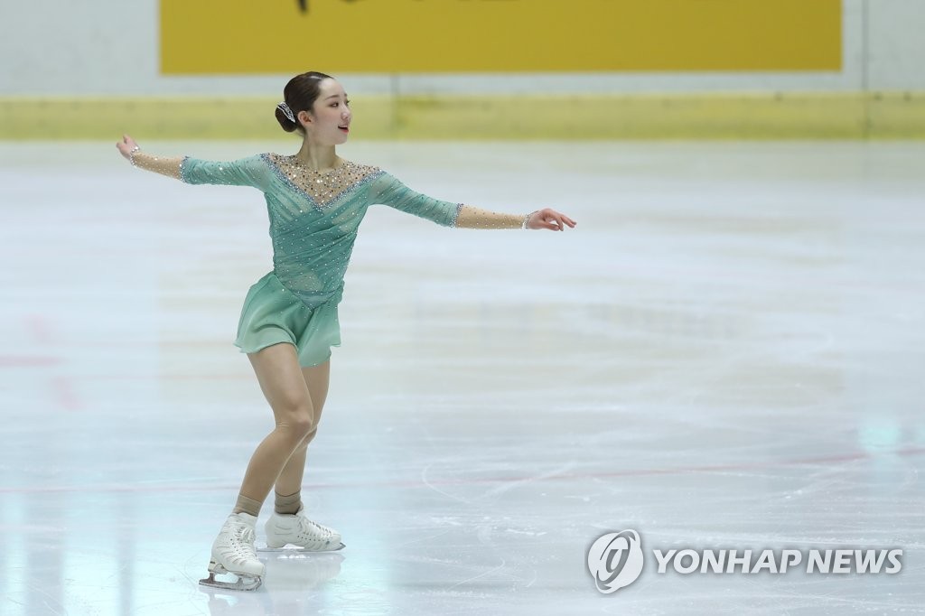 피겨 김예림, 종합선수권 역전 우승…'세계선수권 티켓!'