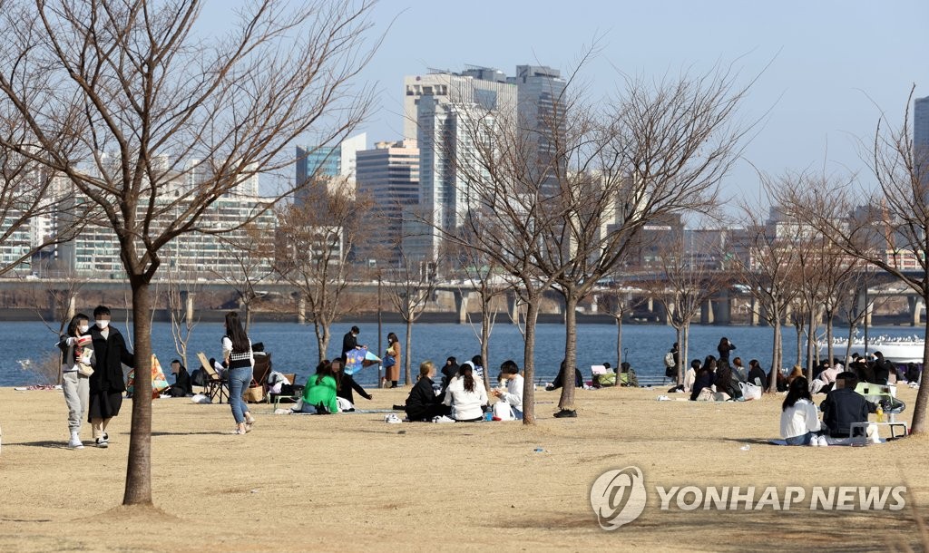 강원지방 산지와 영동에 눈·비 조금