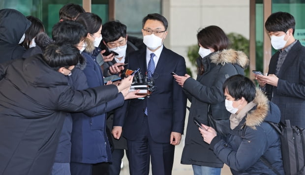 윤석열 검찰총장과 면담 마친 김진욱 공수처장. 사진=연합뉴스