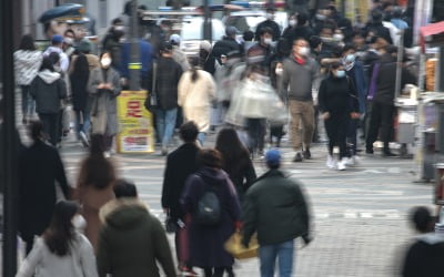 오늘부터 수도권 2단계-비수도권 1.5단계…직계가족 5인이상 모임 허용