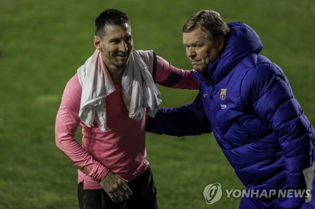 Messi salary controversy over coach Kuman Barsa should respect what he did
