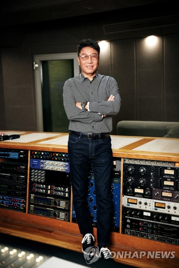 Sooman Lee Korea is the country of producers…  Dream of a world cultural leader