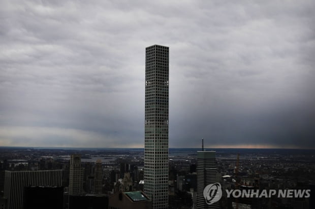 물 새고 흔들리고…세계에서 가장 높은 뉴욕 아파트 결함 논란