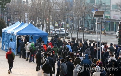 '대규모 확산 막아라'…숨은 무증상 감염자 찾기 총력