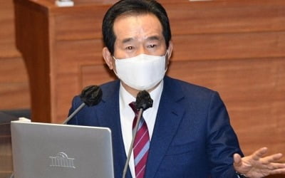 정총리 "고령층, AZ 차질 가능성…다른 백신 맞으면 돼"(종합)