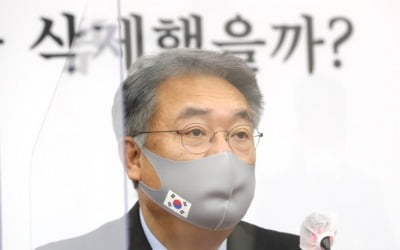 정진석, MB국정원 사찰의혹 "재보선용 정치공작"