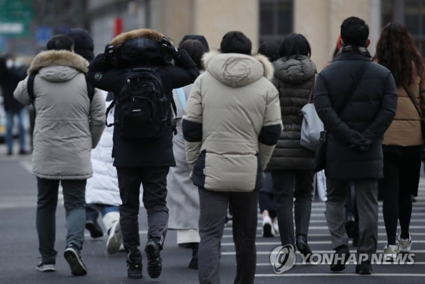 [날씨] 중부 영하 10도 안팎 강추위…남부 곳곳 눈