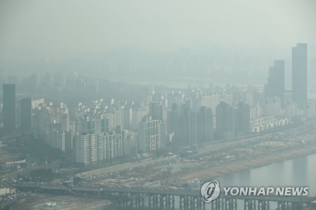 수도권 미세먼지 '나쁨'…강원 등 산불 주의