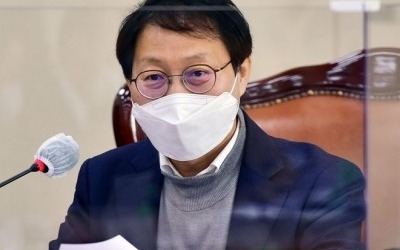 김성주 "의사면허는 신이 내린 신성불가침이냐"