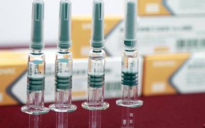 필리핀, 시노백 백신 의료진에 접종 안해…"효과 떨어져"