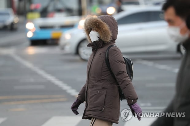 쌀쌀한 출근길…서울 등 곳곳 건조 특보