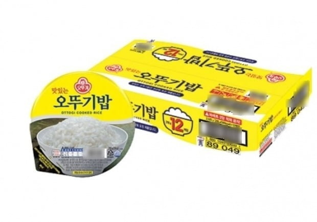 '맛있는 오뚜기 밥'을 판매하는 오뚜기는 제품에 산도조절제를 소량 넣고있다. /사진=오뚜기 제공