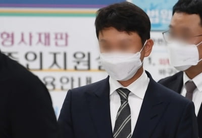 '버닝썬' 승리 동업자 유인석 대표, 1심 항소 취하…집유 '확정'