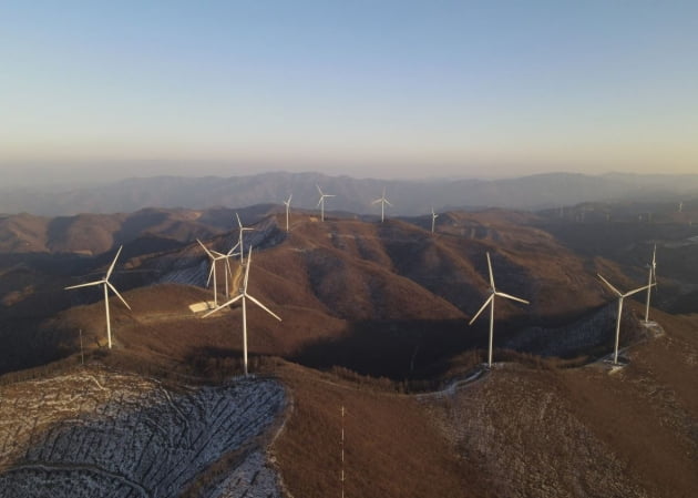 조직 꾸리고 허가 취득하고…코오롱글로벌, 신재생에너지에 박차