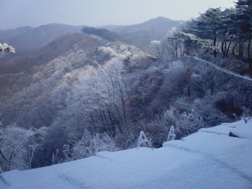 겨울 설산의 유혹 뒤엔 복병도...