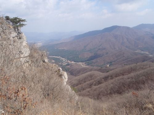 비단결 같은 산, 주금산(鑄錦山)