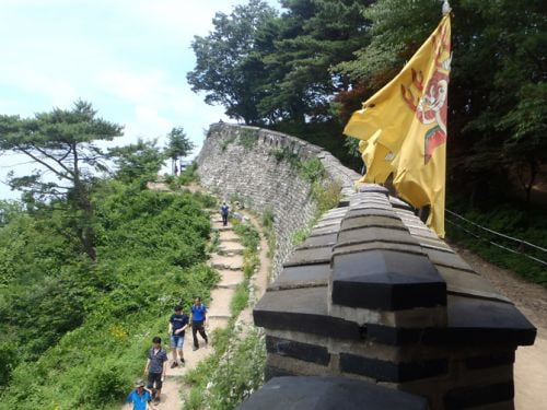 남한산성의 문화유산 등재, 기쁨 앞서 걱정이