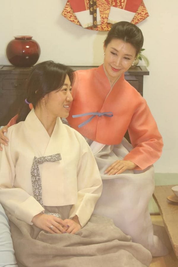 Friendship which lead to Korean culture and Global manners, Dr. Park Young-sil(Audrey Park) and Veronica Koon