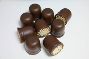 착 붙는 일본어 회화 : 일본 '사케' 맛 초콜릿이에요.