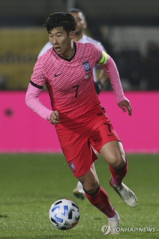 손흥민, 3월 A매치에 못보나...무리뉴 감독 "차출 여부 미정"