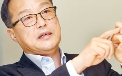 "렉키로나 상반기 수출…코로나 치료제 '완벽한 공급부족' 상황"
